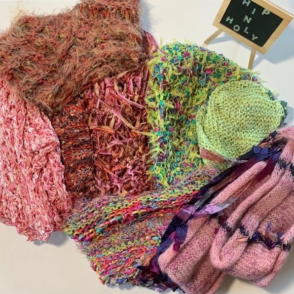 HANDMADE KNIT WRAPS AND SCARVES NOT SO MYSTERY BOX - Picture 1 of 10